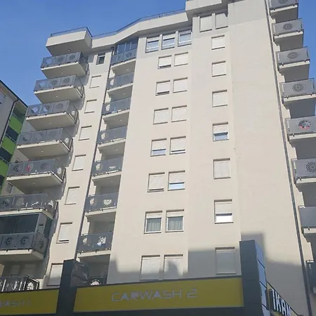 Apartment Izo *