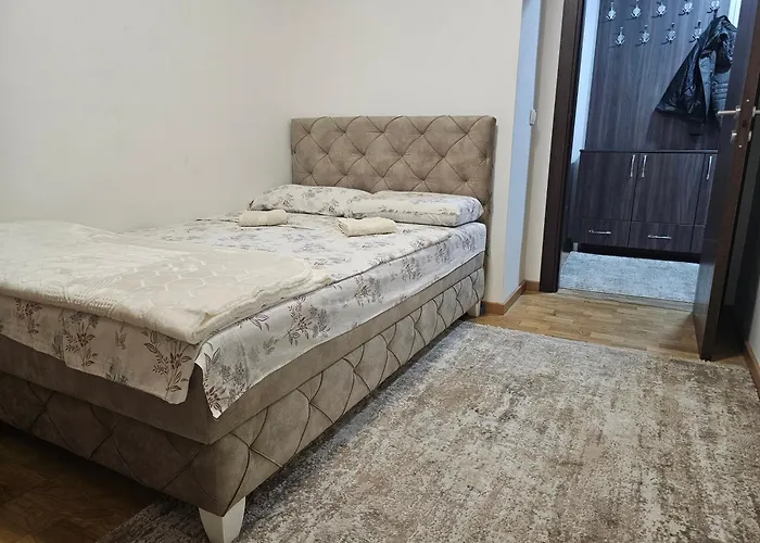 Izo * نوفي بازار